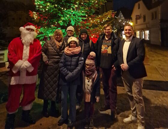 Gruppenfoto mit Nikolaus ©Bernhard Reuter